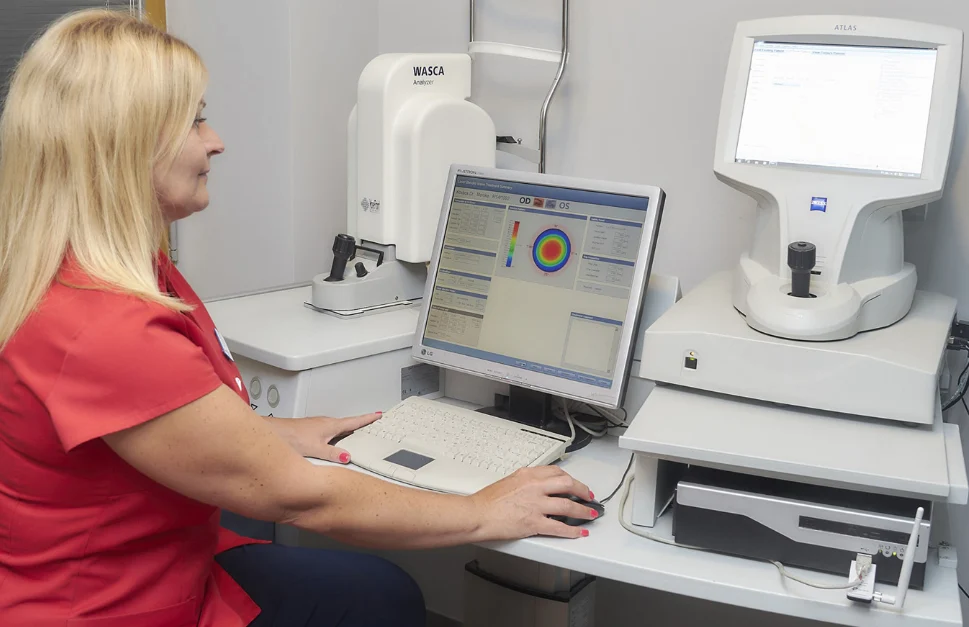 Lézeres szemműtét előtti vizsgálat