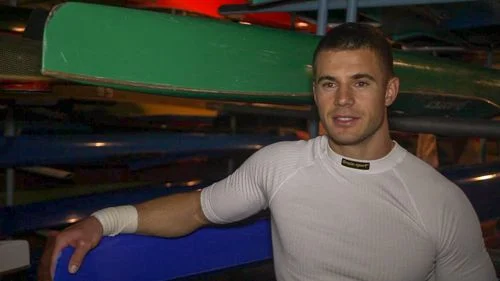 Mike Róbert szemműtét Mike Róbert szemműtét