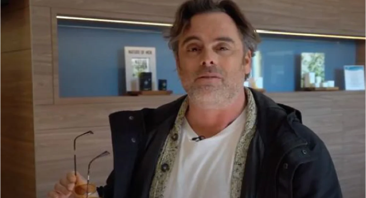 Papp Gergő- Műsorvezető, szerkesztő-riporter lézeres szemműtét után