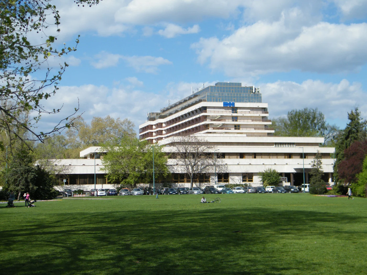 Focus Medical- Lézeres szemműtét Budapesten az Ensana Thermal hotelben